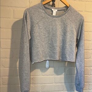 F21 sleep shirt pj top pajamas NEW Gray Cropped long sleeve medium soft